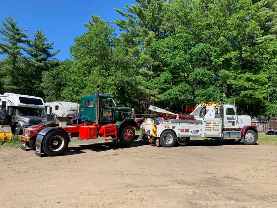 Baileys Towing Autobody 4