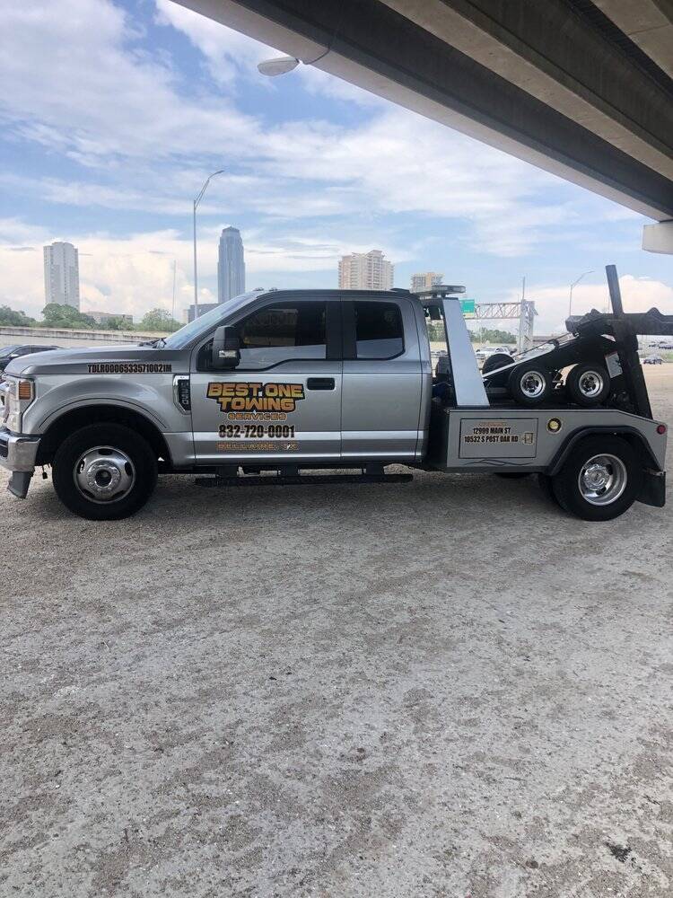 Best one towing wrecker service. Tow Truck 2