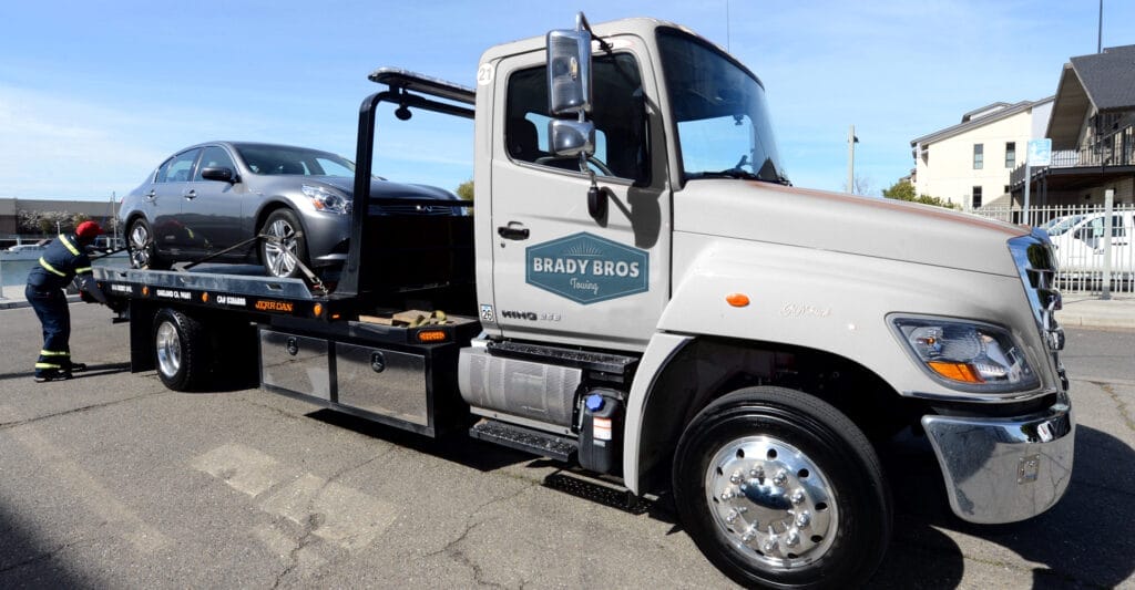 Brady Bros Towing 1 1024x533