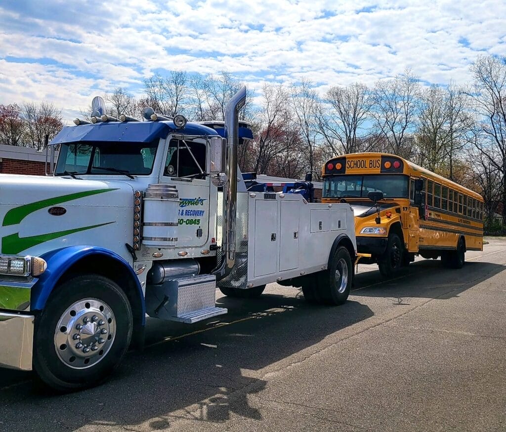 Brownies Towing Recovery 2 1024x875