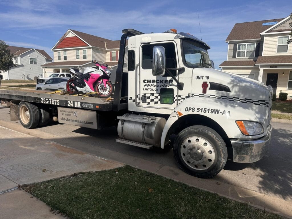 Checker Wrecker Auto Salvage 2 1024x768