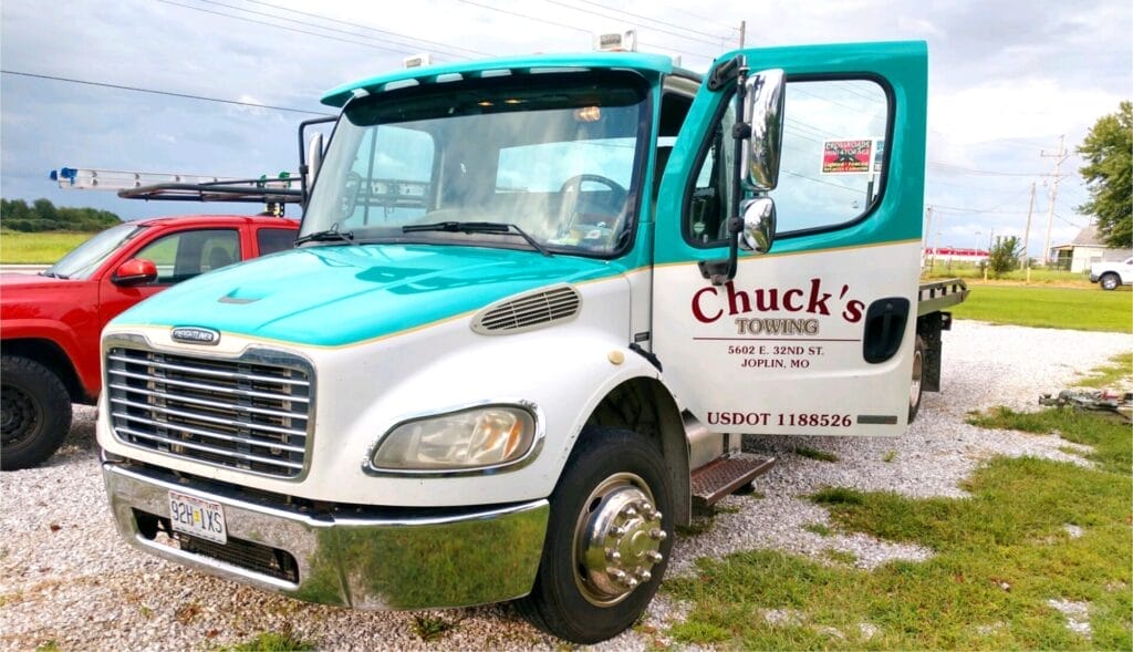 Chucks Towing 3 1024x589