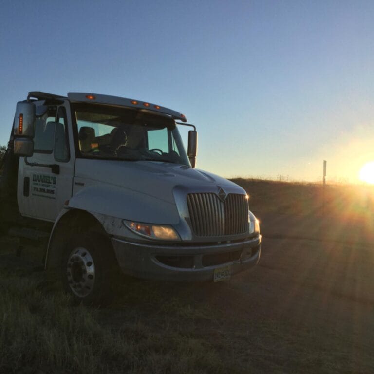 Daniels Towing Recovery 3 768x768