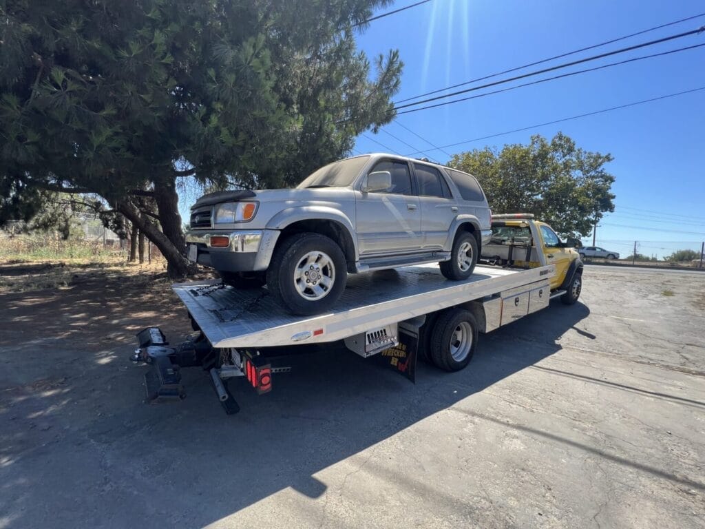 EEE Auto Service Towing 3 1024x768