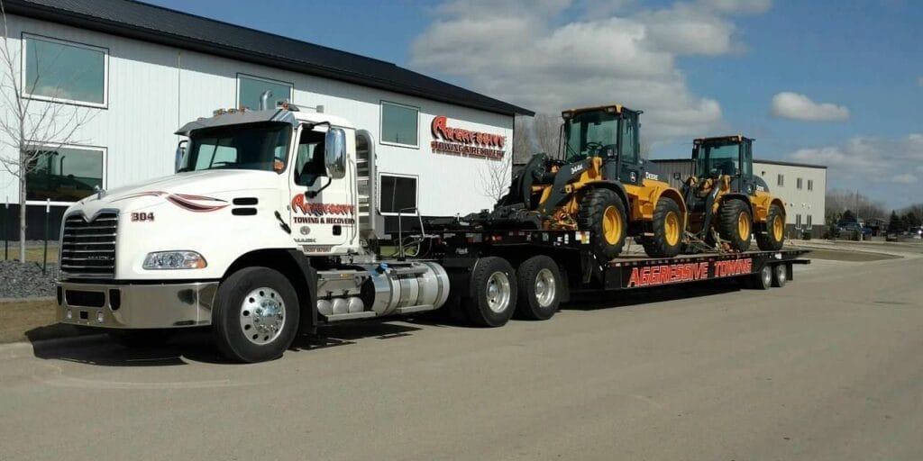 Equipment Hauling panorama 1024x512