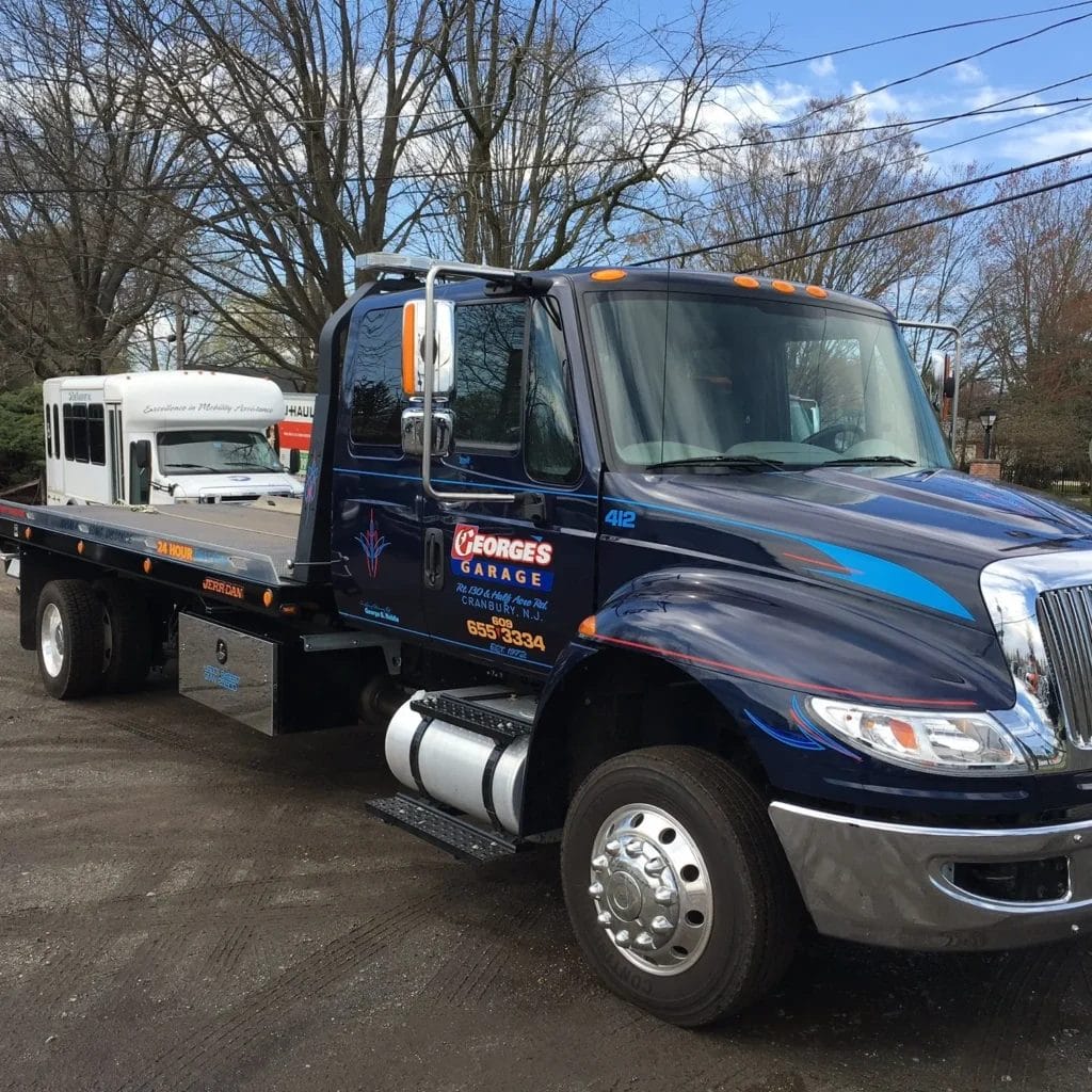 Georges Garage Towing 4 1024x1024