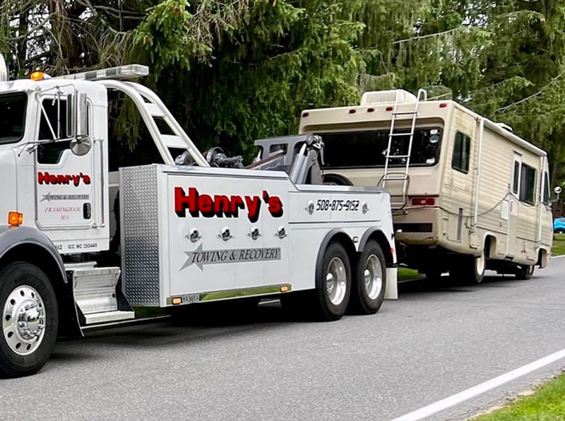 Henrys Towing Services3