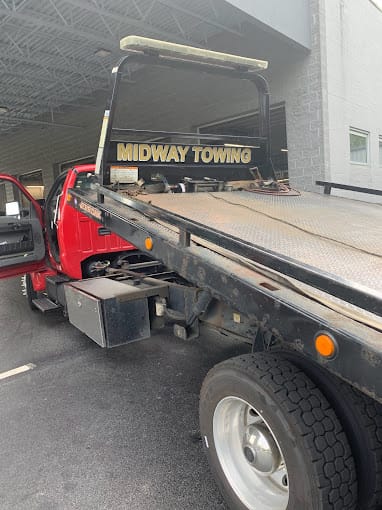 Midway Towing 1