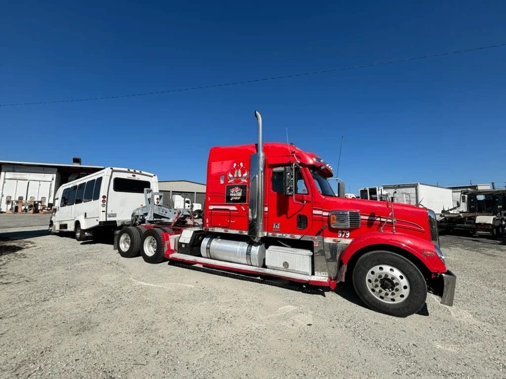 New Era Towing and Logistics 1 1024x768