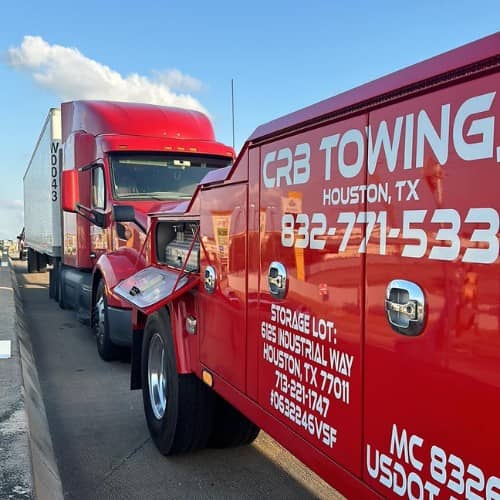 Semi truck towing in Houston TX 1