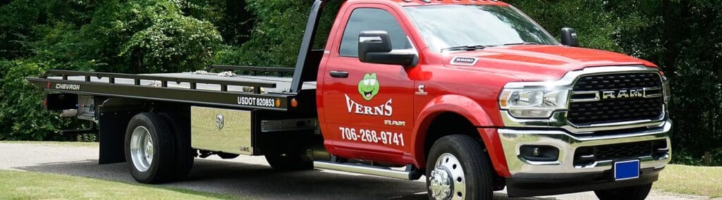 Verns Wrecker Recovery 1 1024x284