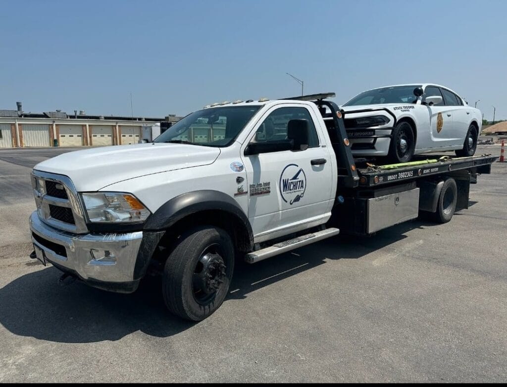 Wichita Towing Auto Recovery 4 1024x781