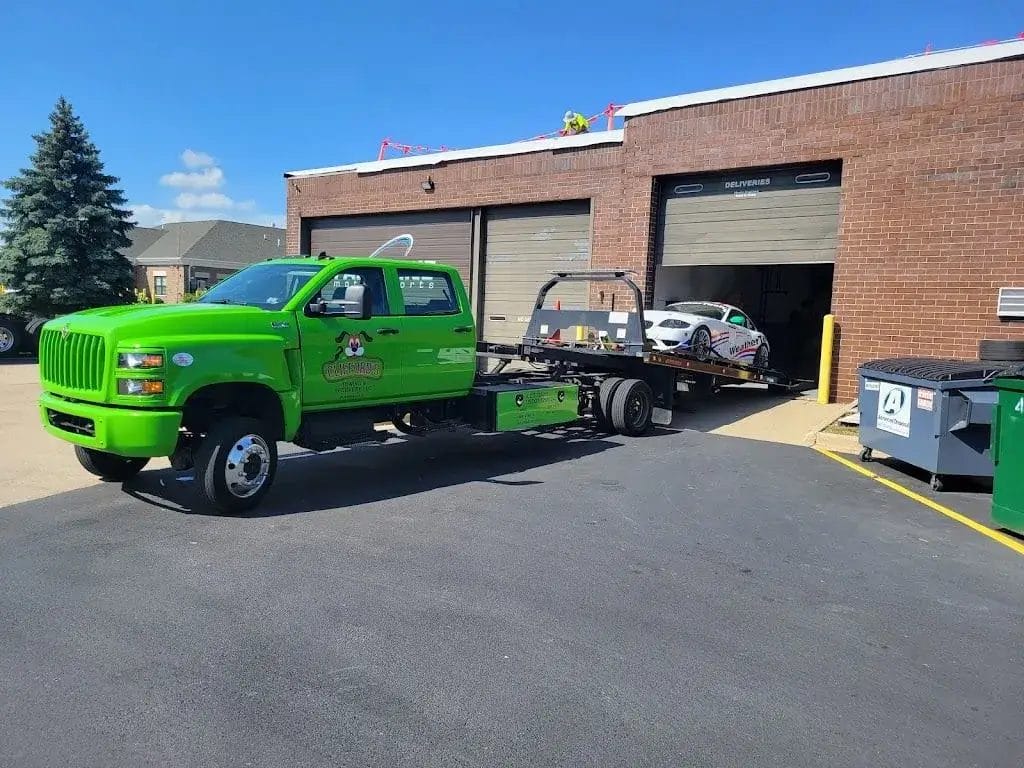 Cliffords Towing Recovery LLC 3