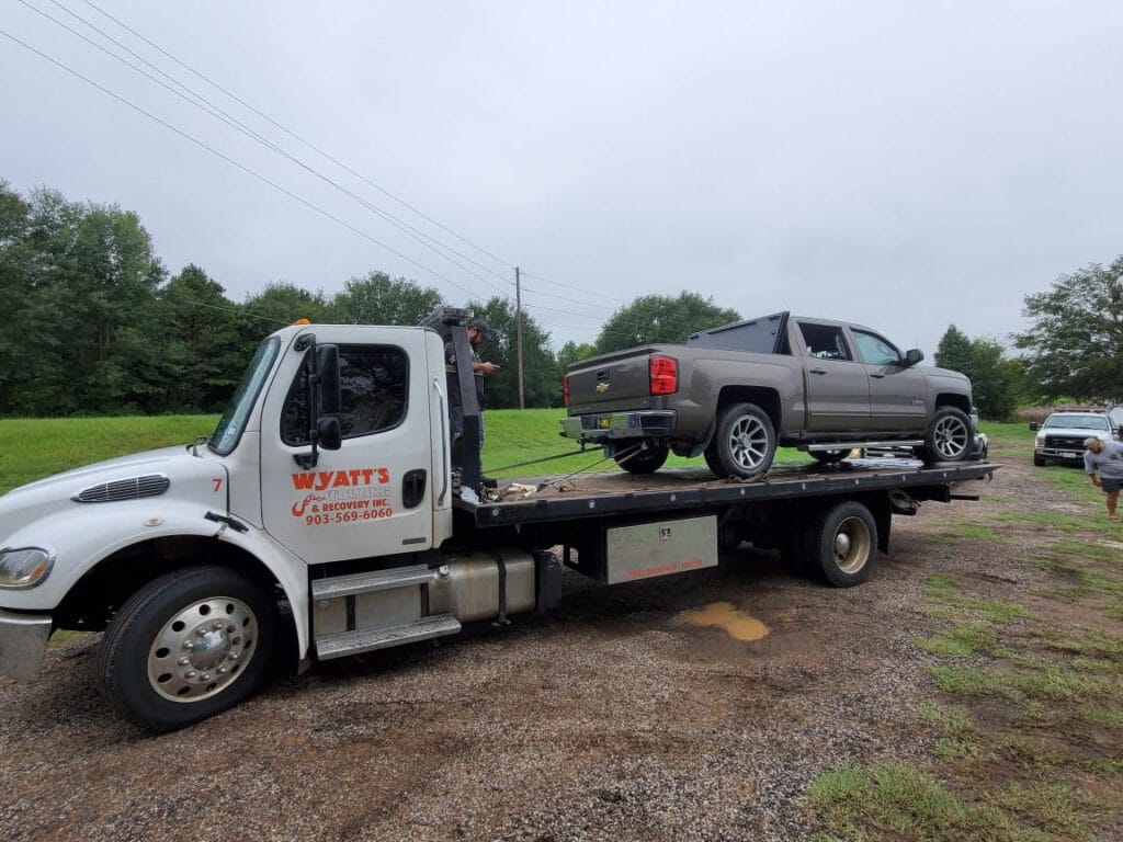 Doc Wyatts Towing 1 1024x768