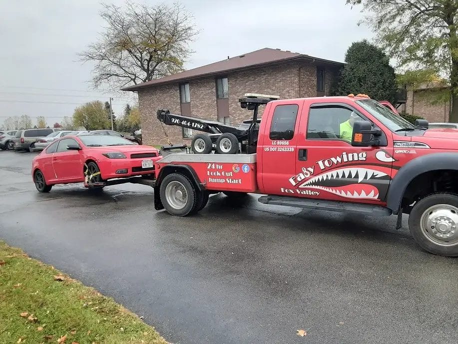 Easy Towing Fox Valley LLC 4