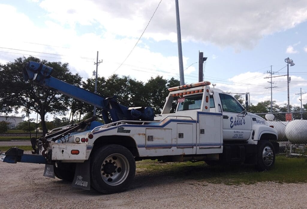 Eddies Wrecker Service 24 Hour Towing 1 1024x698