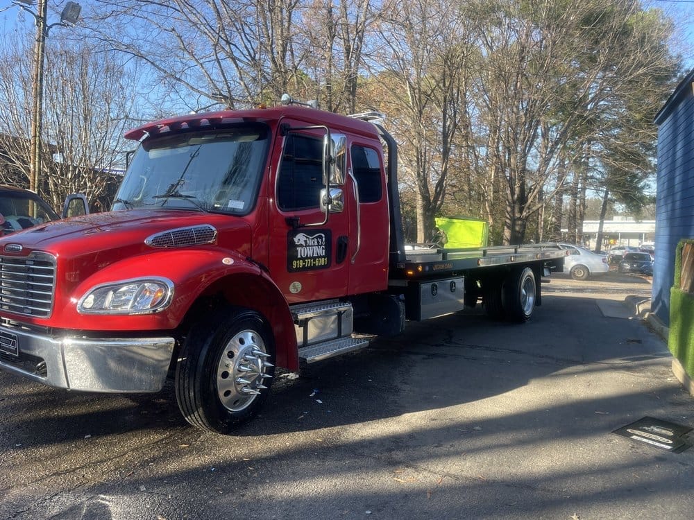 Nicks Towing Roadside Assistance LLC 3