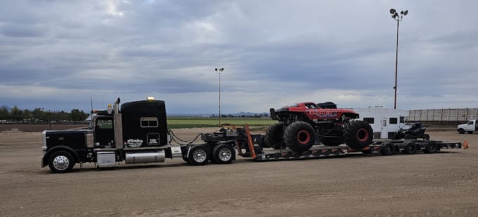 Parker Towing HEAVY DUTY TOW TRUCK 3