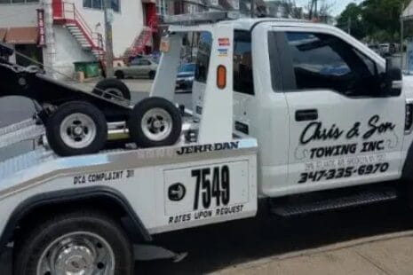 Chris & Son Towing Inc. towing truck near me