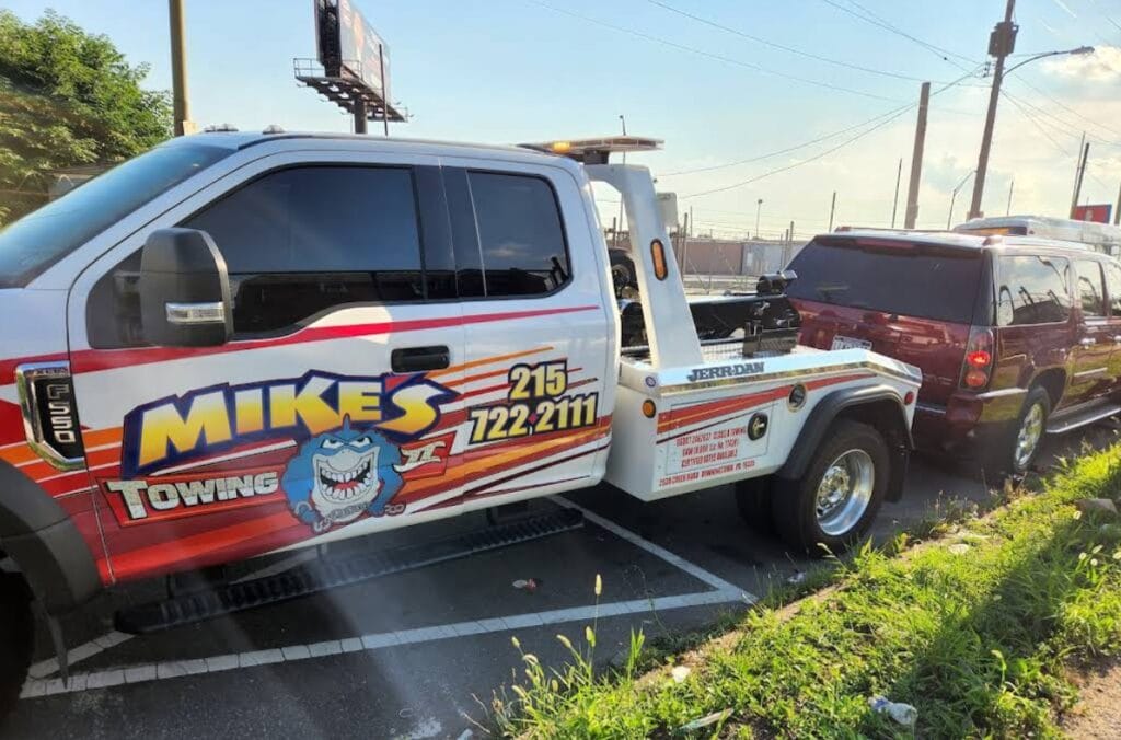 Mikes Towing 1 1024x676