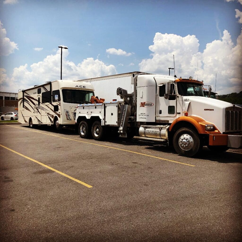 Mohneys Towing Inc. 5 1024x1024