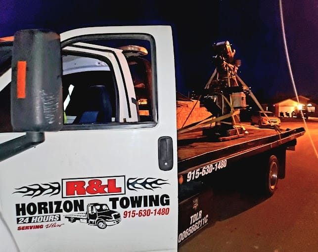 R L Horizon Towing 3